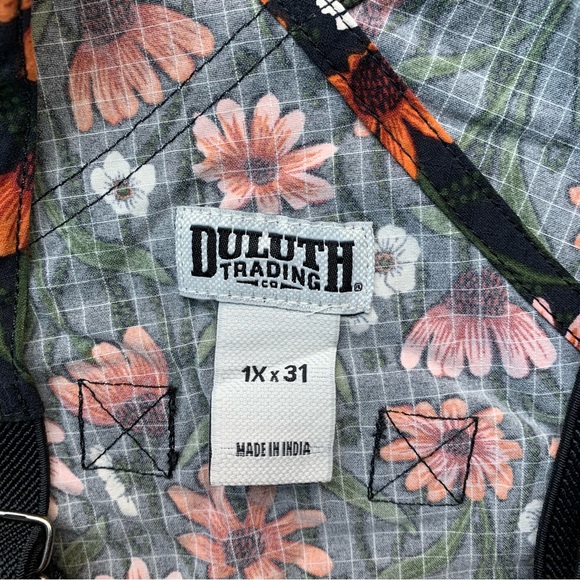 NWT Duluth 1X x31L  Heirloom Gardening Bib Overalls Black Cornflowers Farm Bibs - Picture 4 of 9